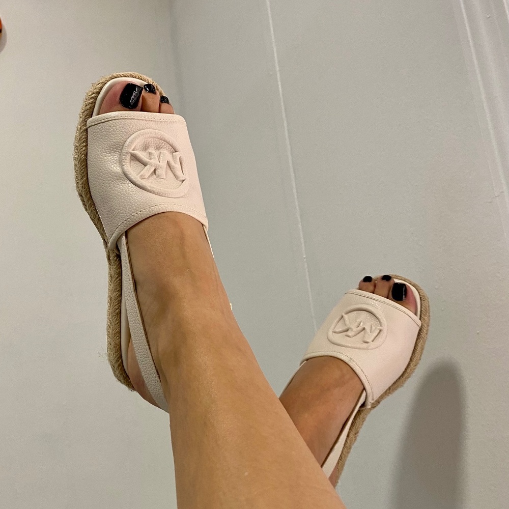Micheal Kors Sandals